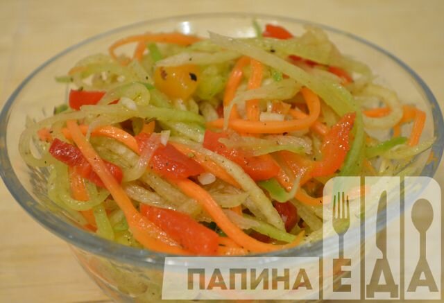 Корейский салат из редьки и моркови